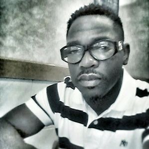 Meet your Posher, Carlos